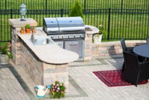 Turn Your Backyard into New Culinary Paradise With Outdoor Kitchen